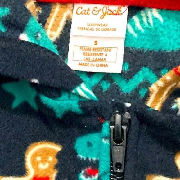 🍕Cat & Jack Christmas Dino🦖 Pajamas One Piece Sz: Small Gingerbread Man Pizza - Picture 2 of 9